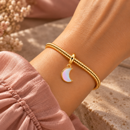 Charm lune doré pierre effet nacré pour bracelet