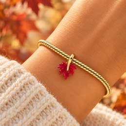 Charm doré avec feuille érable rouge pour bracelet