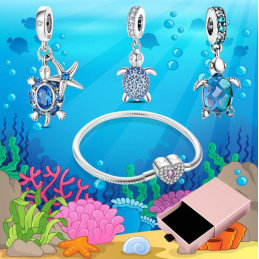 Bracelet avec trois charms coeur étoile de mer tortue argent