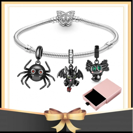 Bracelet avec trois charms papillon araignée dragon axolote argent
