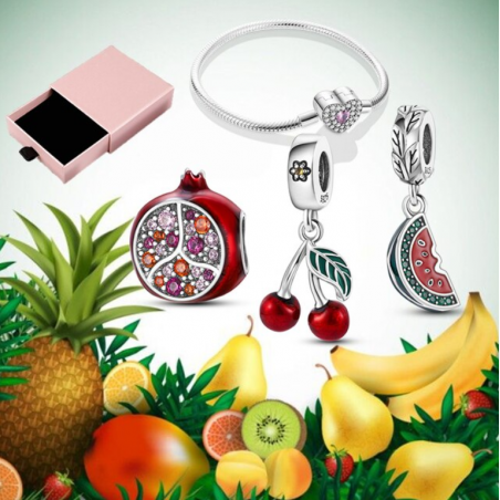 Bracelet avec trois charms coeur grenade cerise pastèque argent