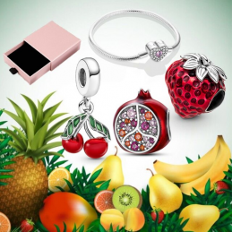 Bracelet avec trois charms coeur cerise fraise grenade argent