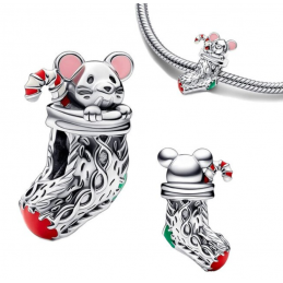 Charm bijoux bracelet ours de noel avec coeur et bonnet rouge