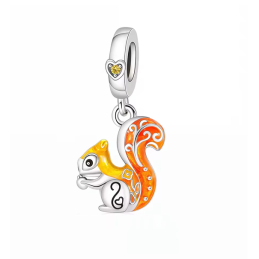 Charm écureuil mange un gland pour bracelet