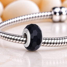 Charm murano noir facette pour bracelet