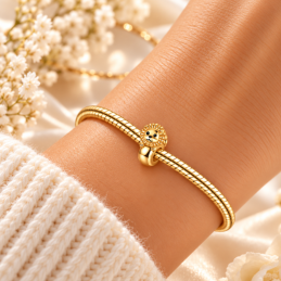 Charm séparateur bloqueur lion allongé doré pour bracelet